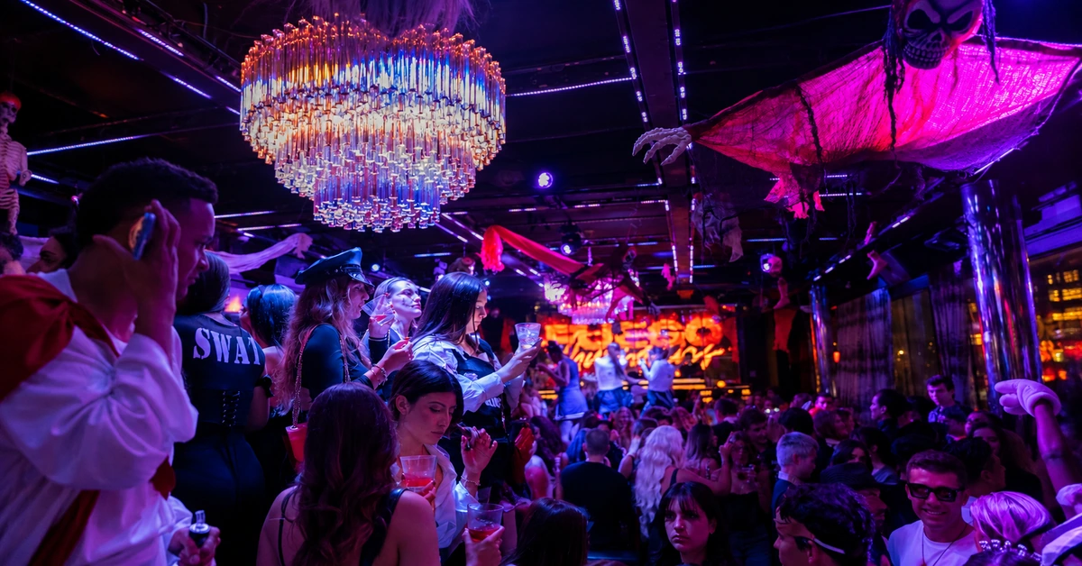Fuego Thursdays Halloween edition NYC PHD Rooftop